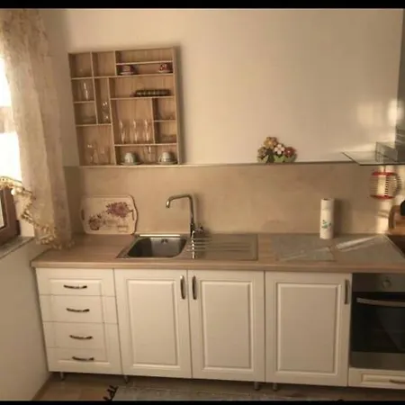 Apartment 4 - Pazariiri Tirana