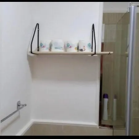 4 - Pazariiri Apartment Tirana