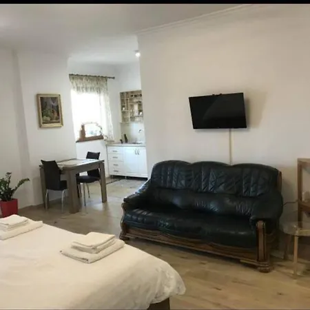 4 - Pazariiri Apartment